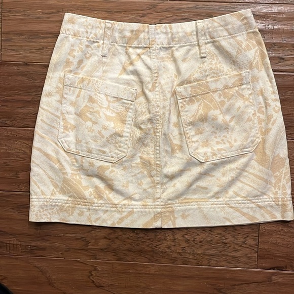 BDG Urban Outfitters Subtle Jungle Print Jean Skirt Size M - Picture 8 of 9